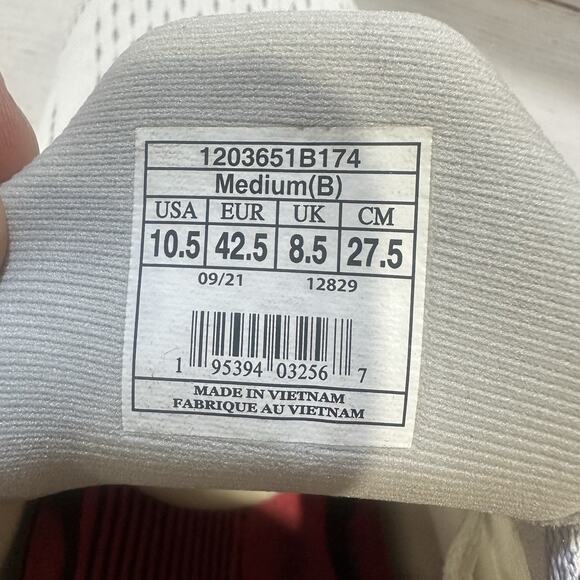 Brooks Shoes Womens 10.5B White Anthem 5 Running Low Sneakers 1203651B174 - Picture 9 of 9